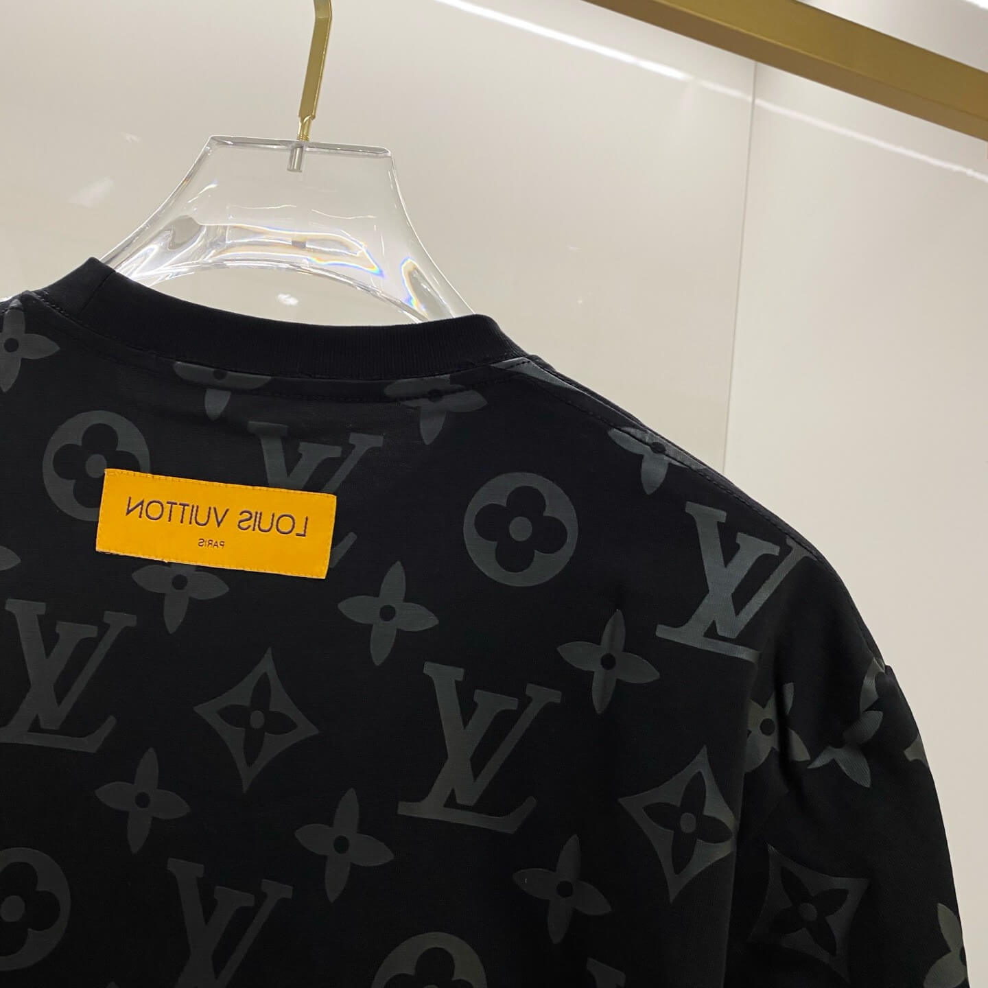 T-Shirt mit Vollfarbdruck