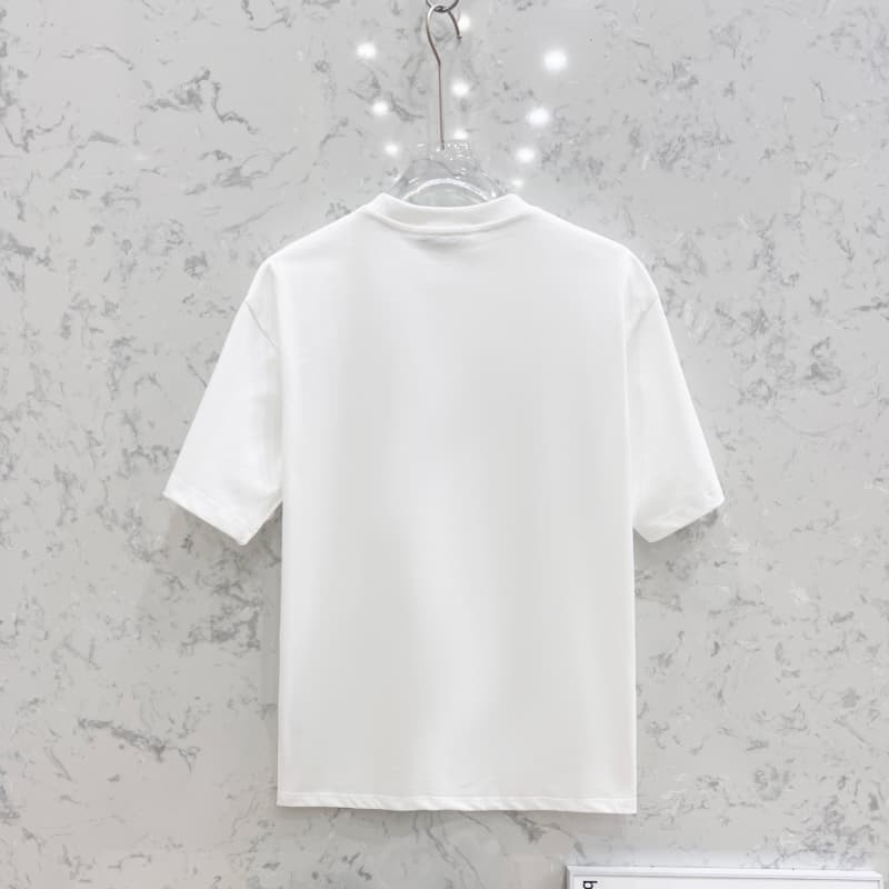 2025 New Embroidered Patch T-shirt