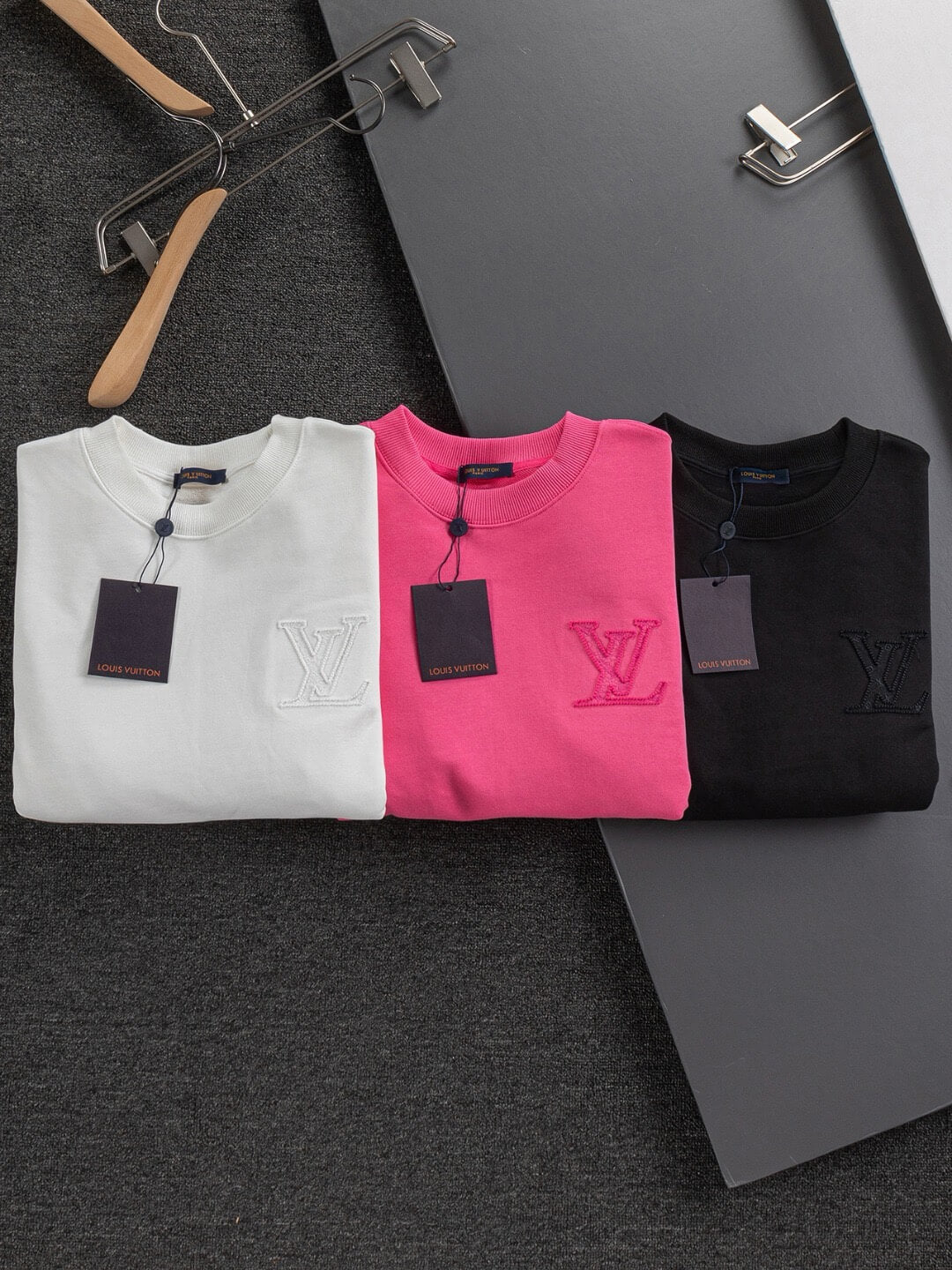 3D Textured Letter Embroidery Sweatshirt