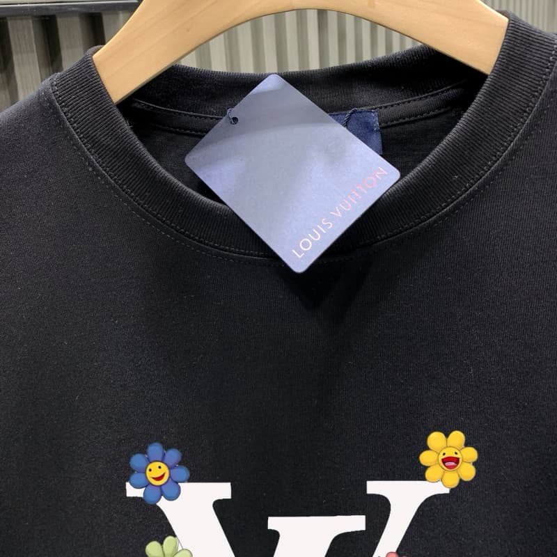 2025 Floral Print T-Shirt
