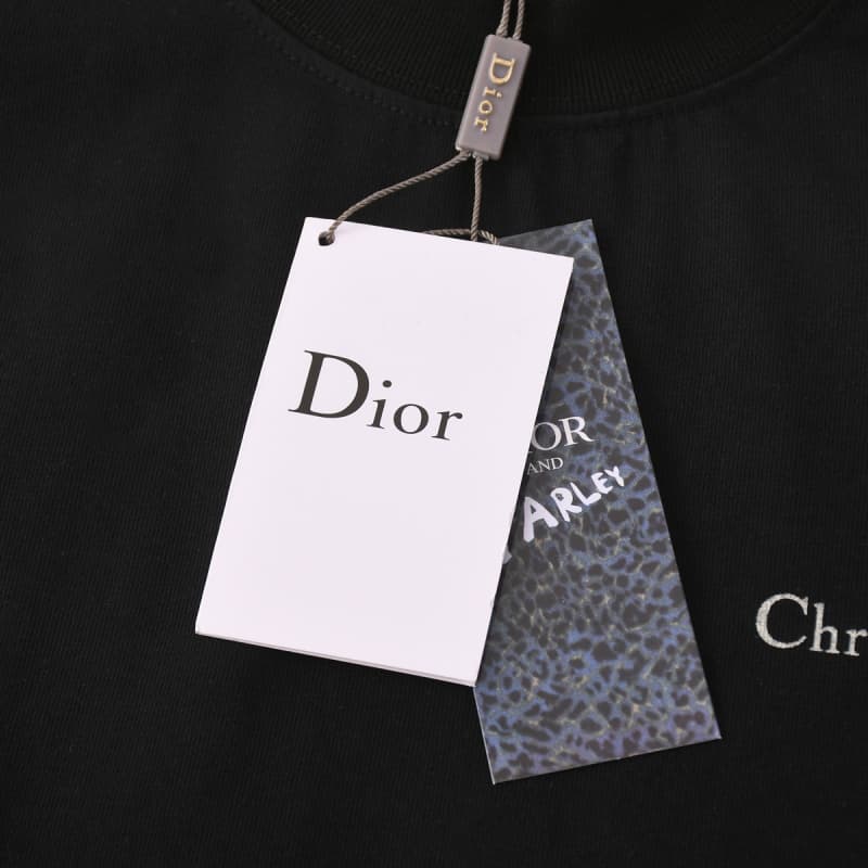 Washed Distressed Graphic T-shirt