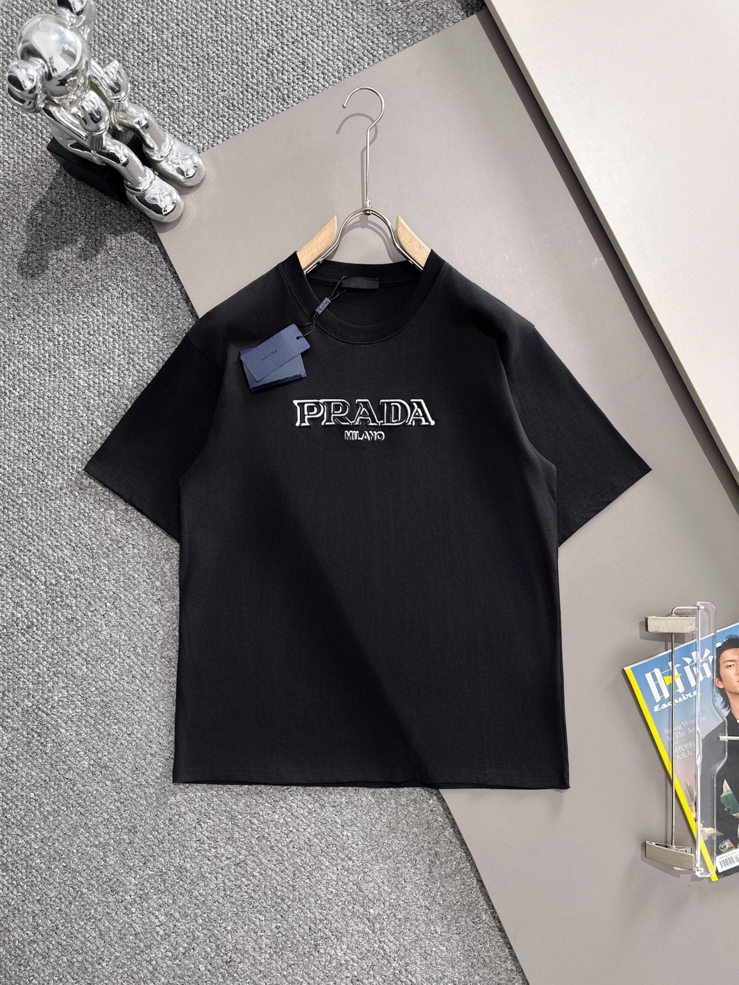 2025 3D Embroidered T-shirt
