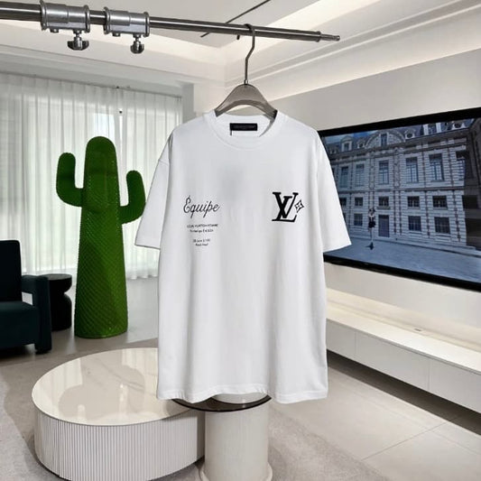 T-shirt imprimé classique et minimaliste