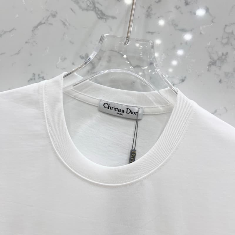 2025 New Embroidered Patch T-shirt