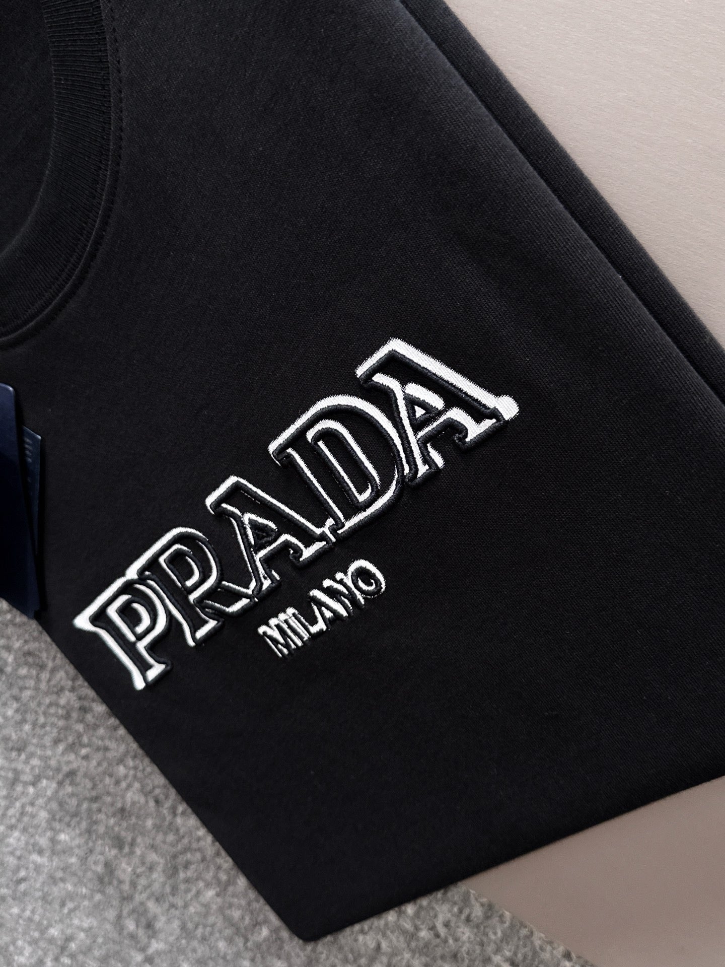 2025 3D Embroidered T-shirt