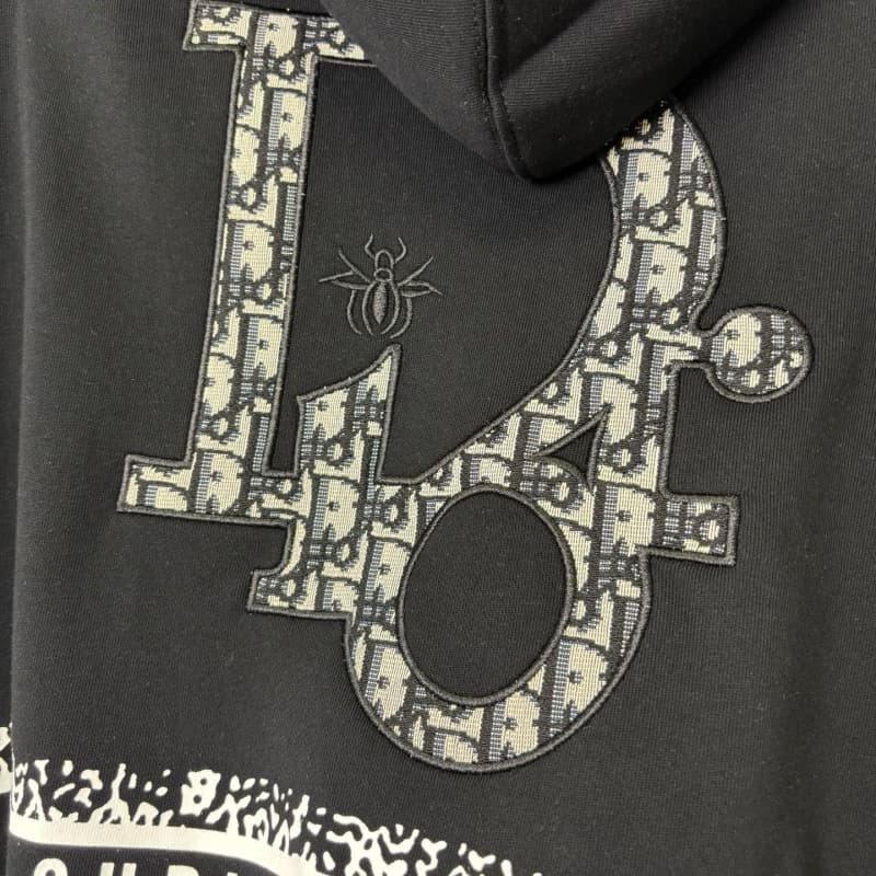 Bee Patch Embroidery 3D Embossed Hoodie