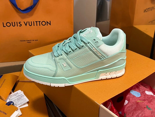 Trendy Mint Green Sport Sneaker