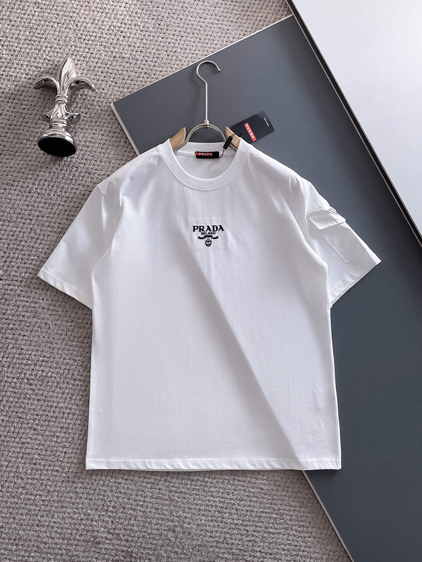 Utility Pocket Sleeve T-Shirt