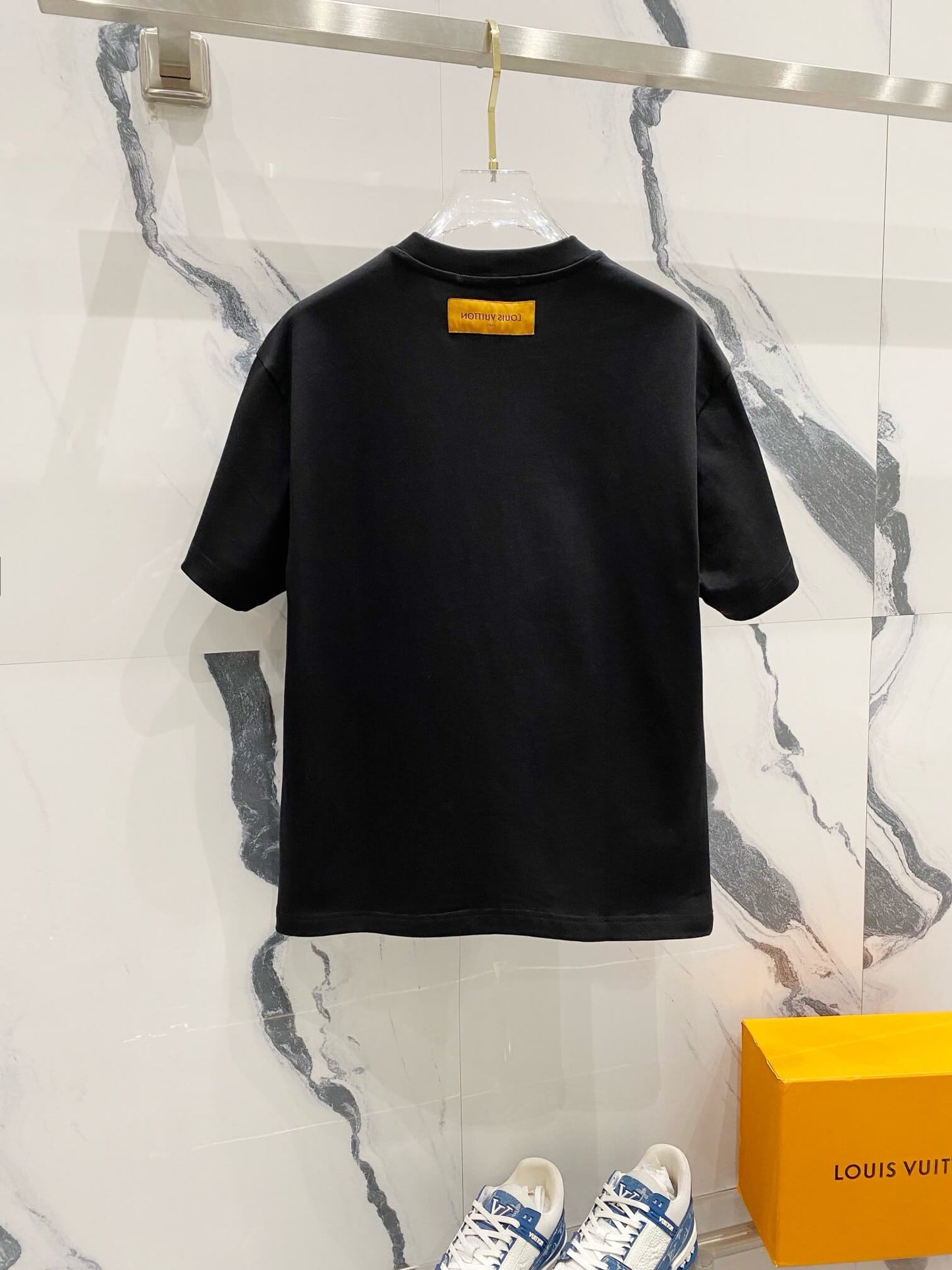 T-shirt à motif brodé vert
