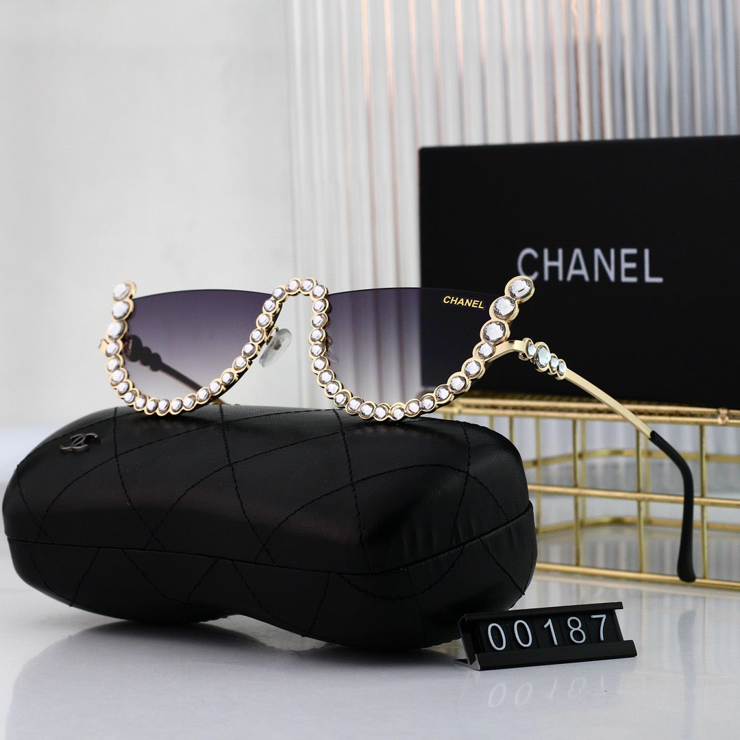 Lunettes de soleil demi-cerclées tendance
