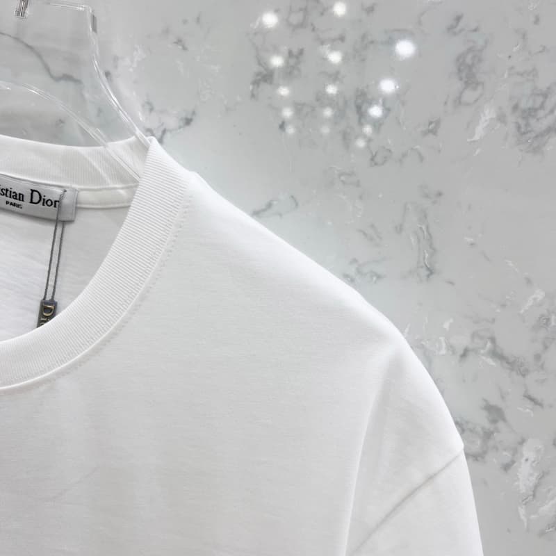 2025 New Embroidered Patch T-shirt