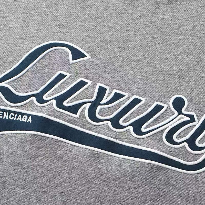 Appliqué Distressed Vintage T-Shirt