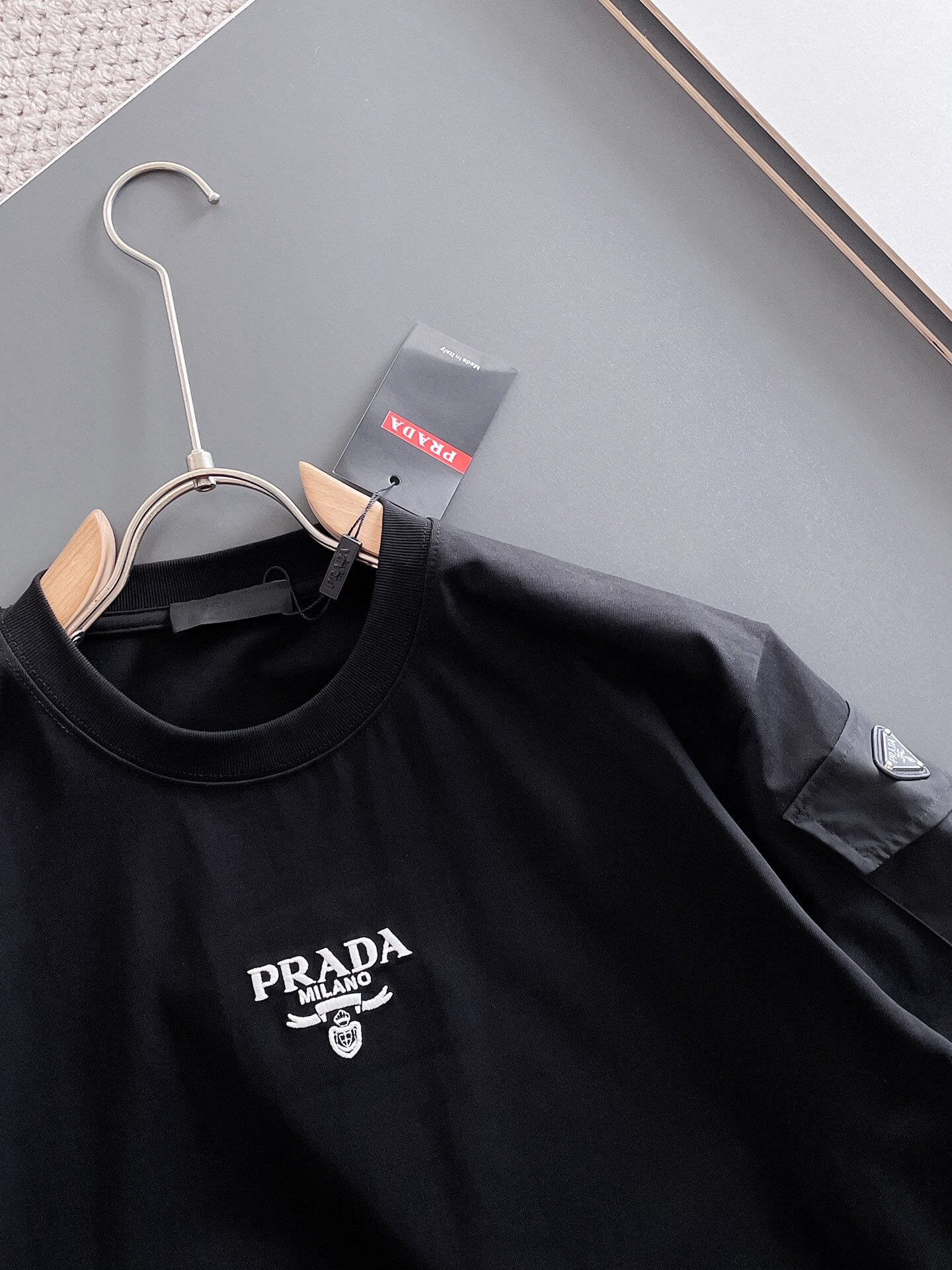 Utility Pocket Sleeve T-Shirt