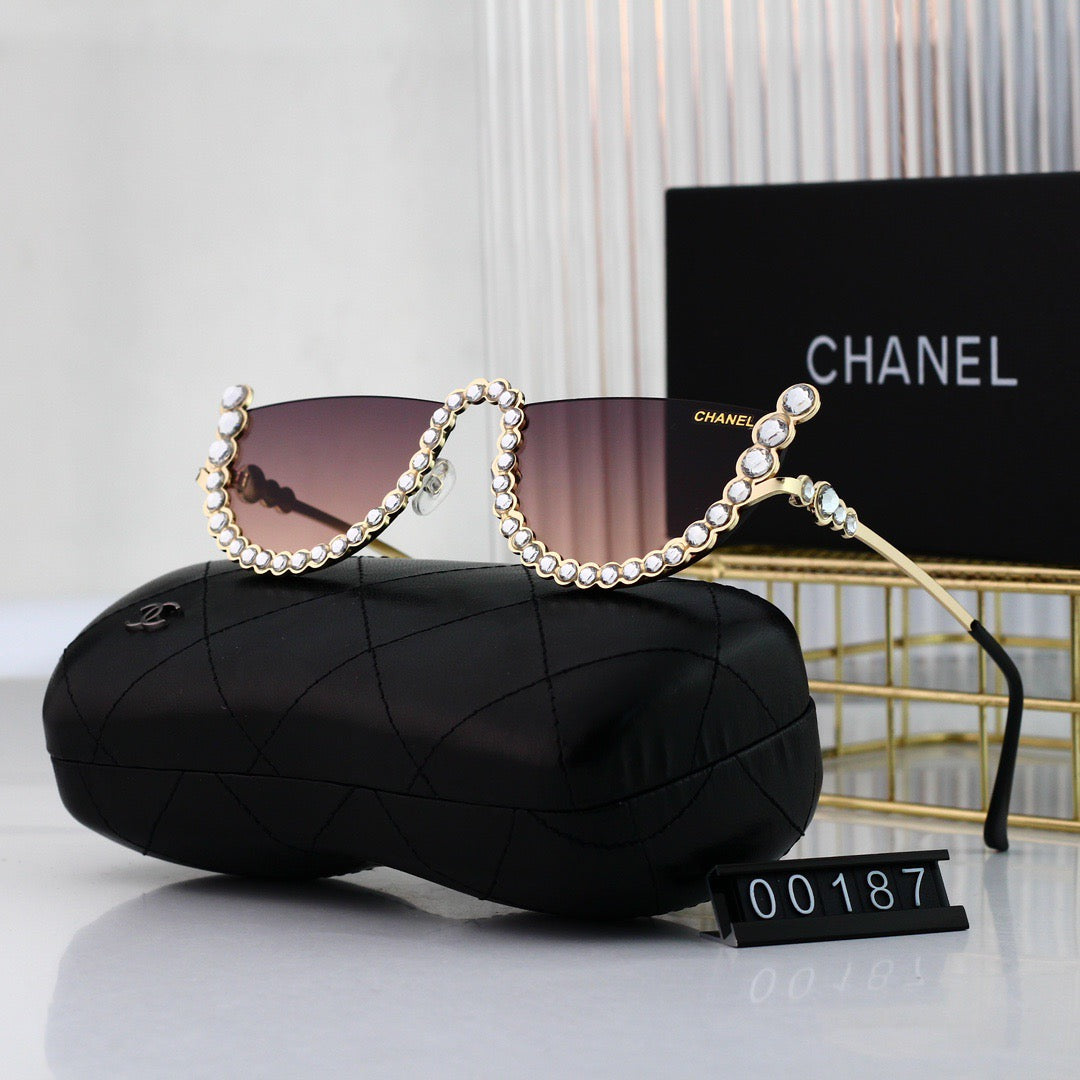 Lunettes de soleil demi-cerclées tendance