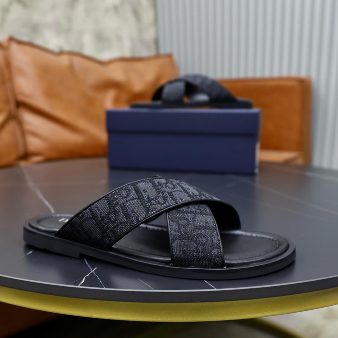 Chaussons tendance pour hommes