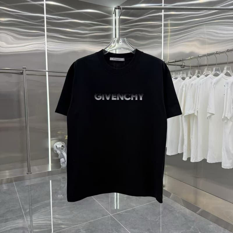 2025 New Gradient Brush Embroidery T-Shirt