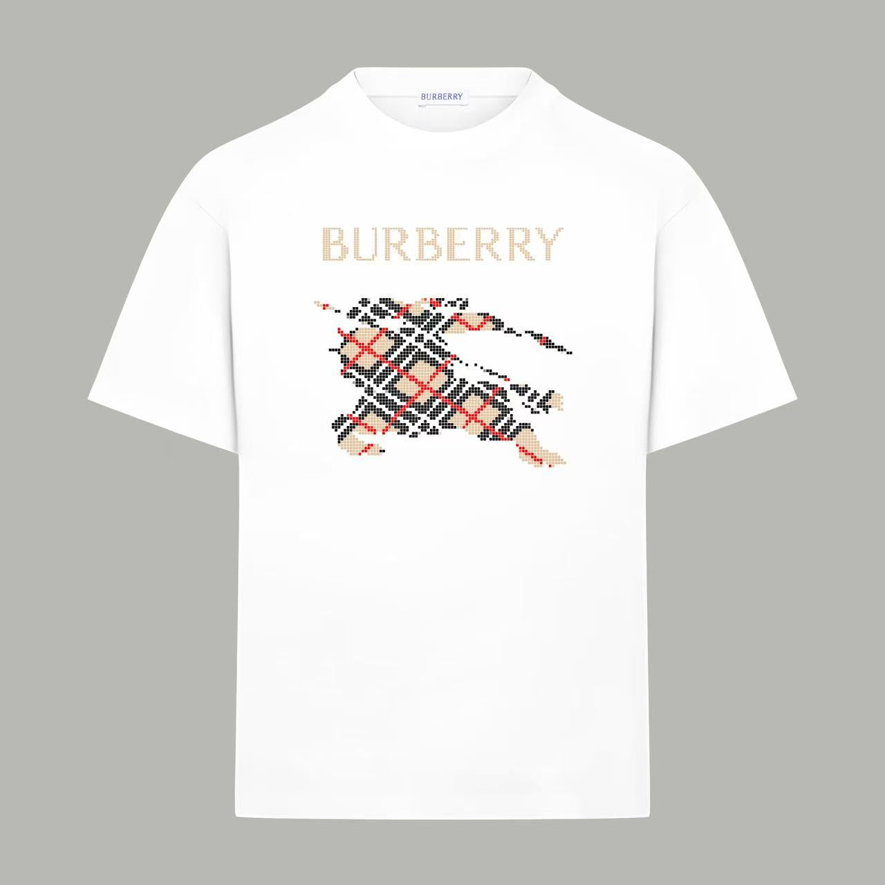 T-shirt with warhorse embroidery