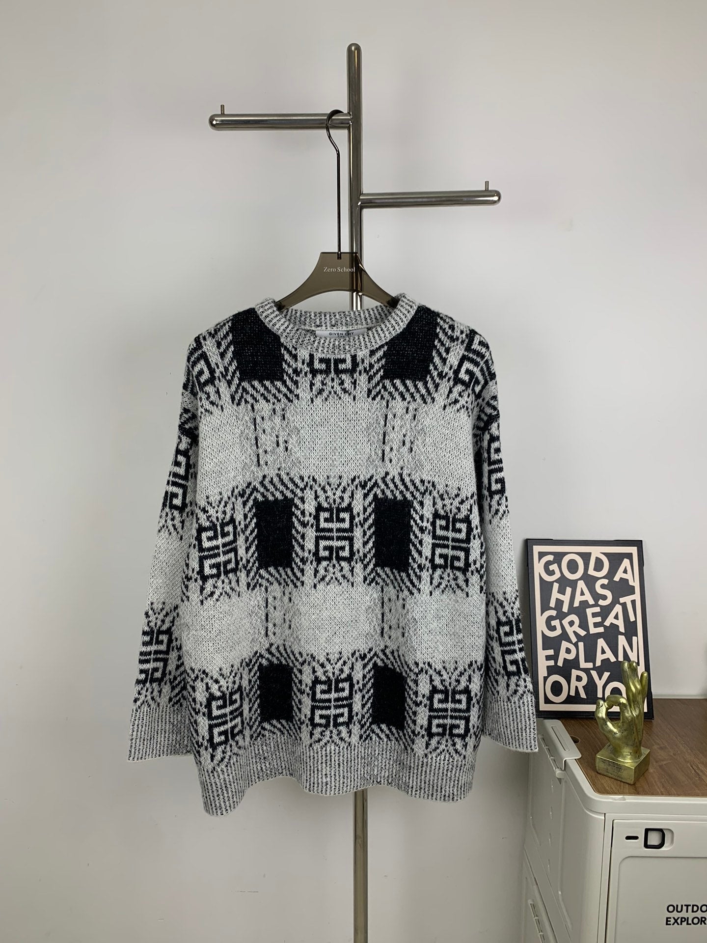 Seahorse Wool Square Sweater