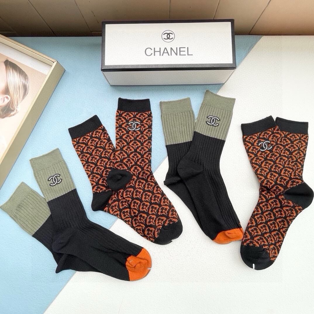 Super Popular Online Celebrity Socks