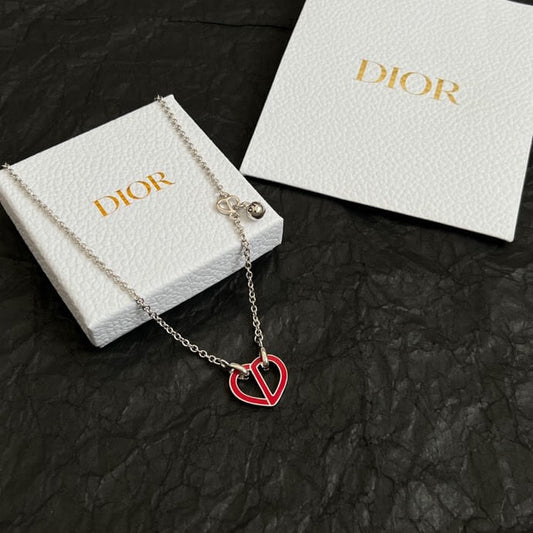Classic Red Heart Pendant Necklace