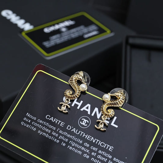 Vintage Seahorse Stud Earrings